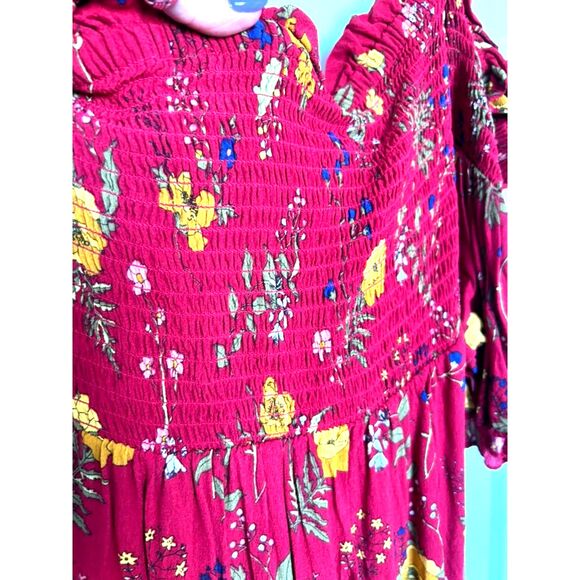 EXPRESS Floral Off The Shoulder Smocked Side Slit Bohemian Maxi Dress Size S - Picture 13 of 13